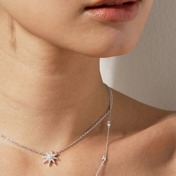 Swarovski Necklace - Picture 3 of 3